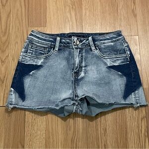 Grace in LA Women Shorts 5/27 Star Print Blue Medium Denim Mom Jean Cut Off